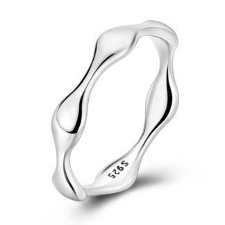 Simple Wave Silver Ring
